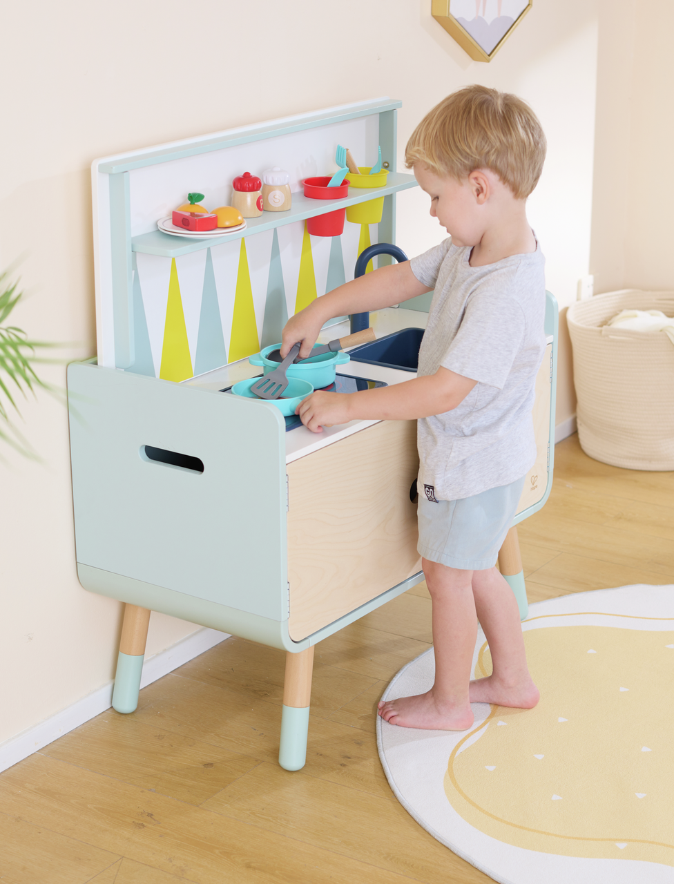 Switch 'n Store Play Kitchen Switch 'n Store Play Kitchen