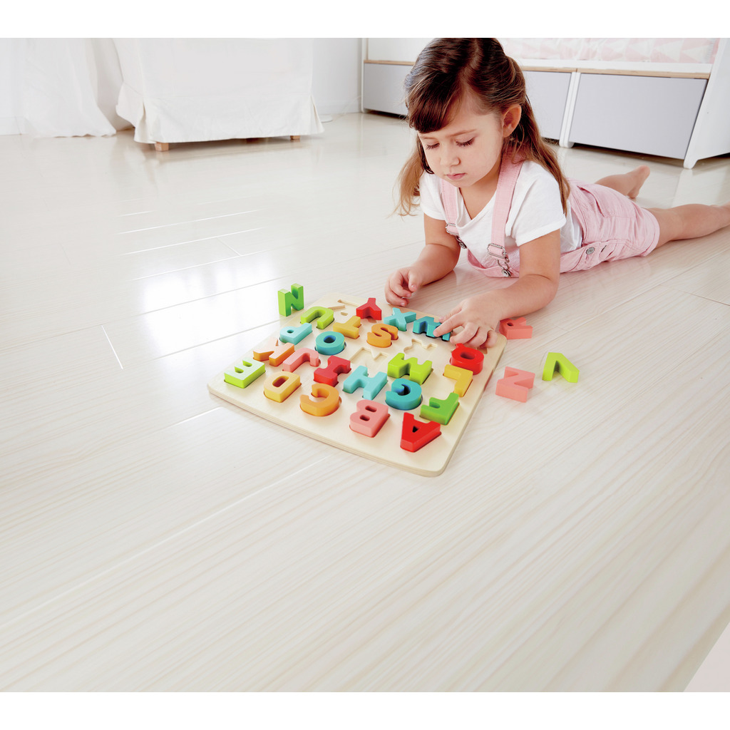 Puzzle mit Großbuchstaben  Puzzle mit Großbuchstaben