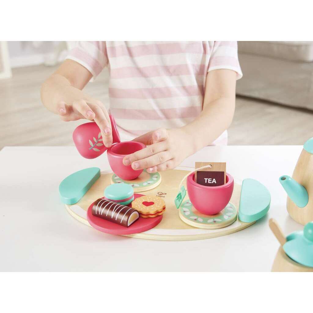 Kinder-Teeservice aus Holz Kinder-Teeservice aus Holz