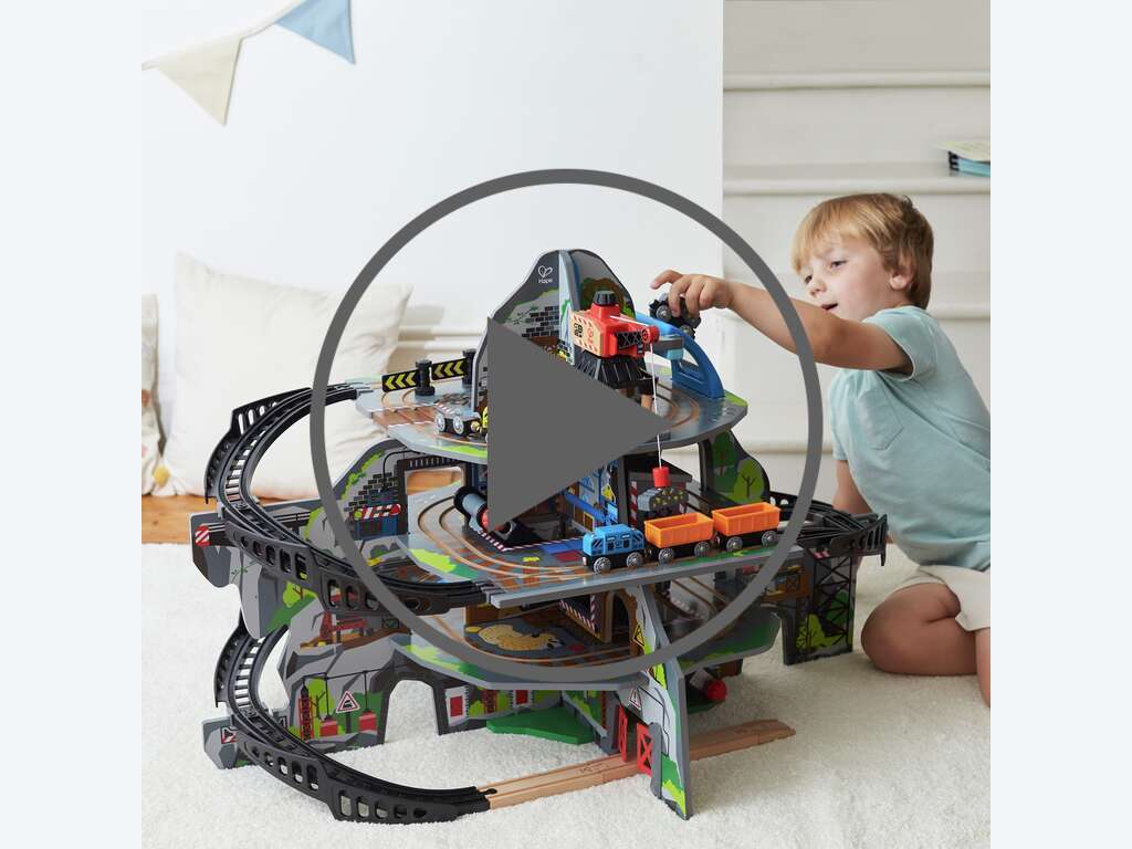 Riesige Bergmine Riesige Bergmine