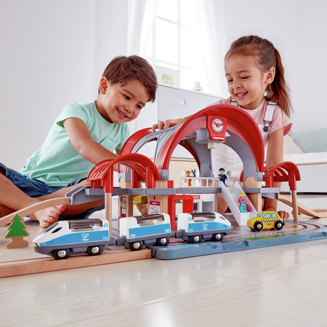 Großstadtbahnhof Großstadtbahnhof